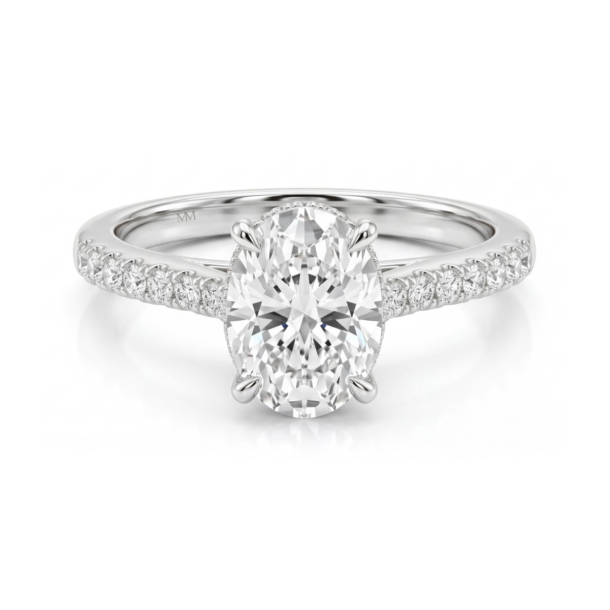 Arcadia - Anel de moissanite oval com halo oculto e ombros em pavé
