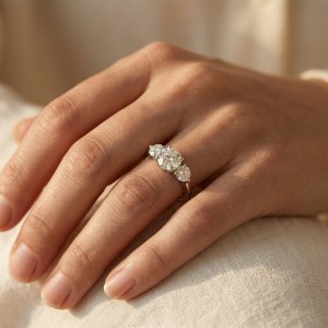 Anéis de aniversário com moissanite