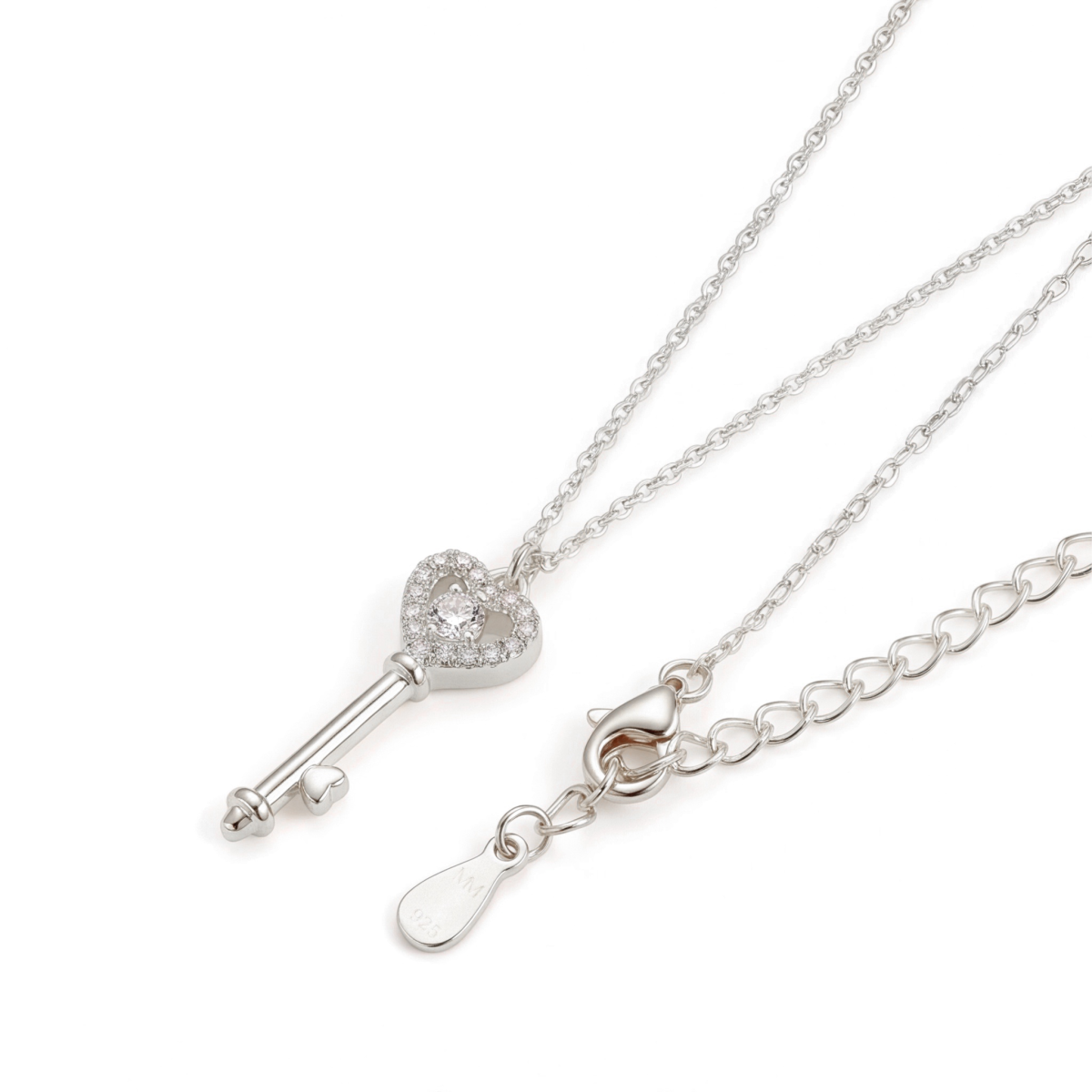 Amore - Pendente em forma de chave com coração, moissanite e cravação em pavé