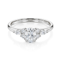 Olivette - Anel de noivado com moissanite de talhe oval e pedras laterais de talhe navette