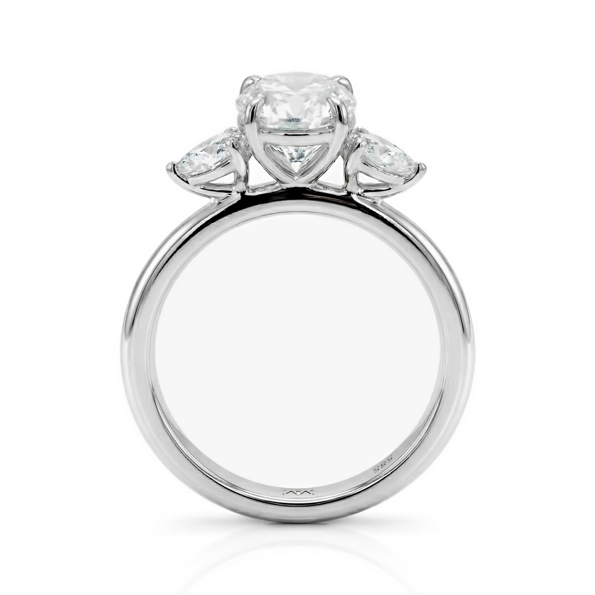 Vivienne - Anel de noivado trilogia com moissanite oval