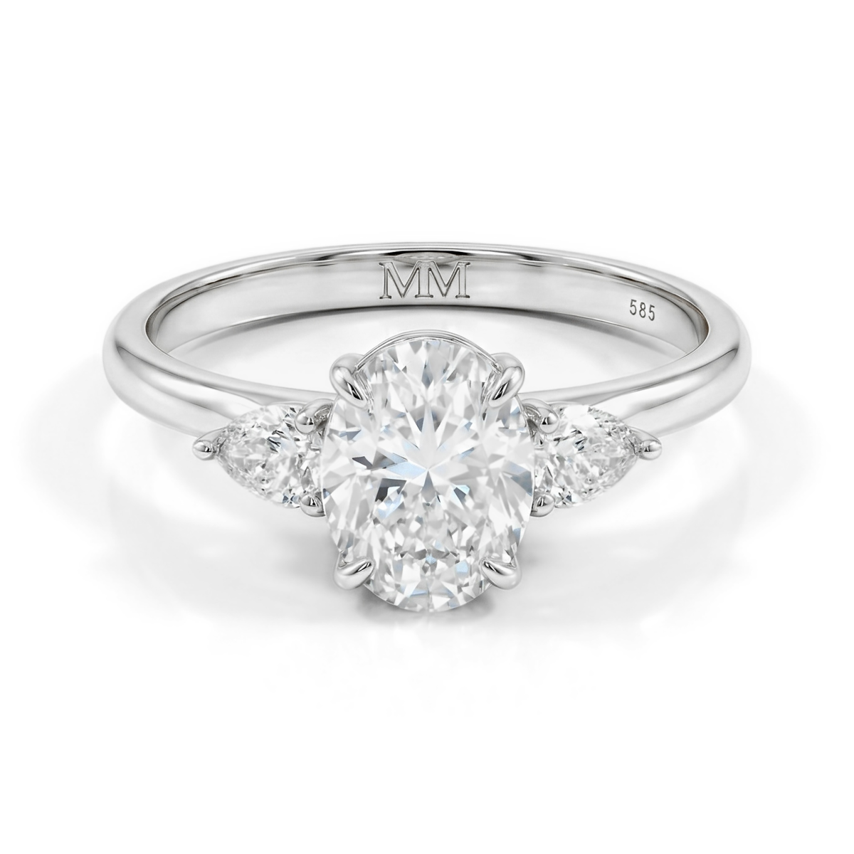 Vivienne - Anel de noivado trilogia com moissanite oval