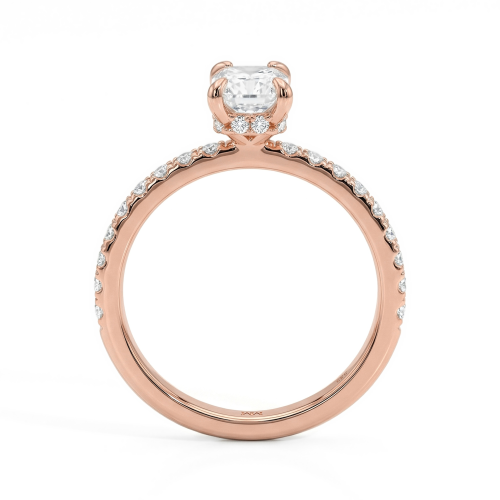 Astra - Anel em moissanite com talhe radiante, pedras laterais em pavé e halo oculto
