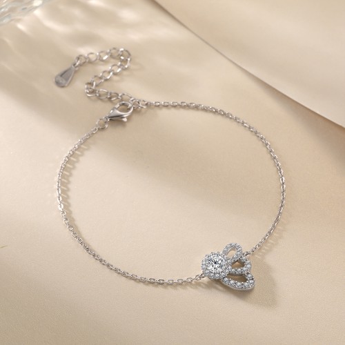 Ornella - Pulseira em moissanite com halo floral e corrente ajustável