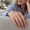 Mosaic - Anel de cinco pedras em moissanite com talhe esmeralda