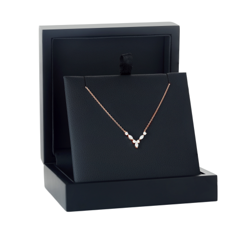 Adelina - Colar elegante em moissanite com apontamentos navette